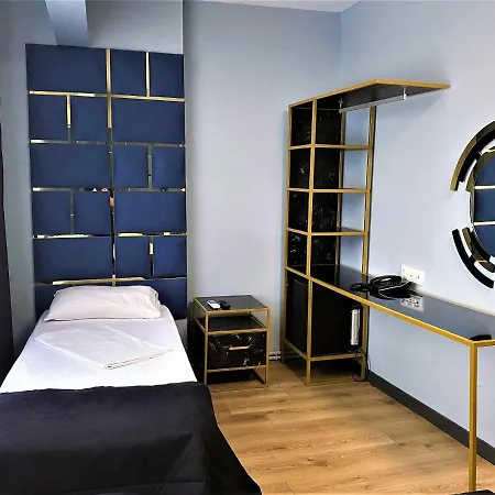 Private In #63 酒店